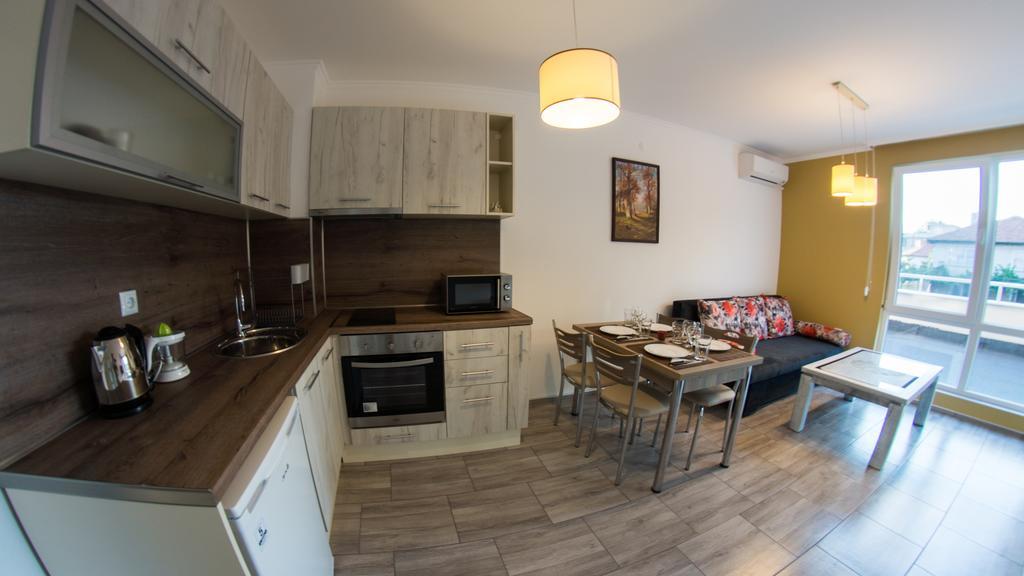 Nasred Grada Apartman Hiszarja Szoba fotó