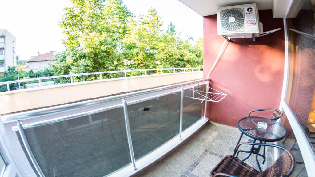 Nasred Grada Apartman Hiszarja Szoba fotó